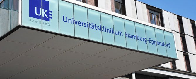 Eingang der Klinik UKE Hamburg